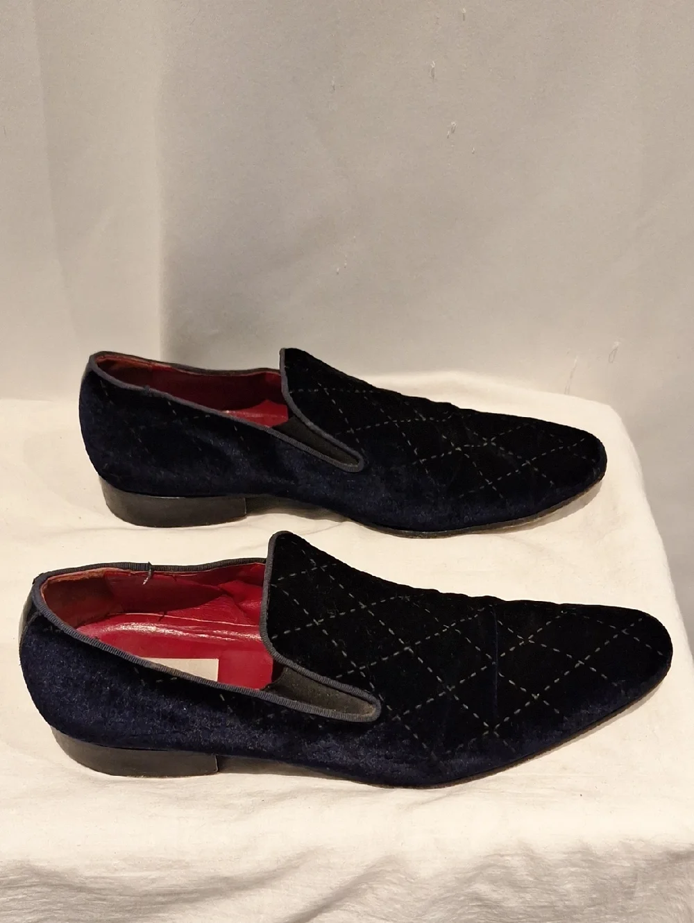 Soulier Men's Navy Velvet Slip-On Loafers